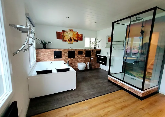 Dom wakacyjny Wahida- Wellness Oase Im Neckertal! Sankt Peterzell